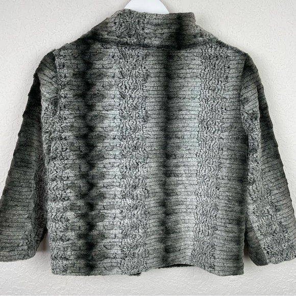 NEW DIRECTIONS Faux Fur SOFT Jacket Top Size PM - Picture 7 of 10